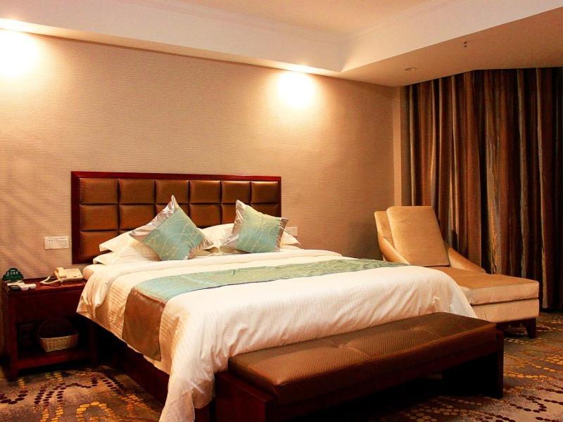 Greentree Inn Jiangxi Jindezhen People Square Jindin Business Hotel Jingdezhen Exterior foto